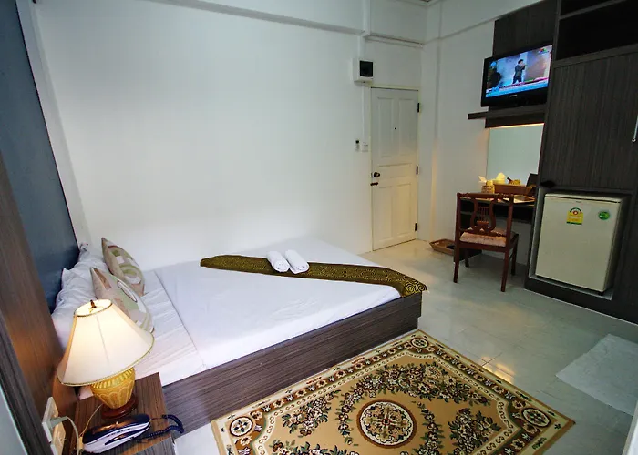 Апарт-отель Riski Bangkok-noi - Wasit 3*